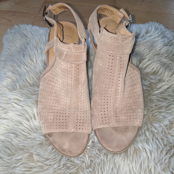 FRANCO SARTO - Harley 2 Heels - Picture 4 of 7